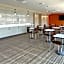 Super 8 by Wyndham Bronx Near Stadium