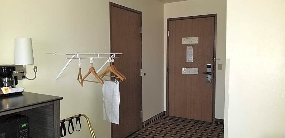 Super 8 by Wyndham Ashland