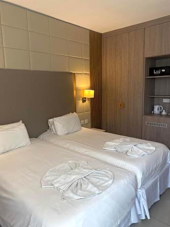 Superior Double or Twin Room with Inland View
