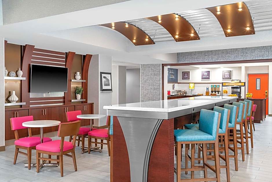Hampton Inn By Hilton & Suites Sacramento - Cal Expo