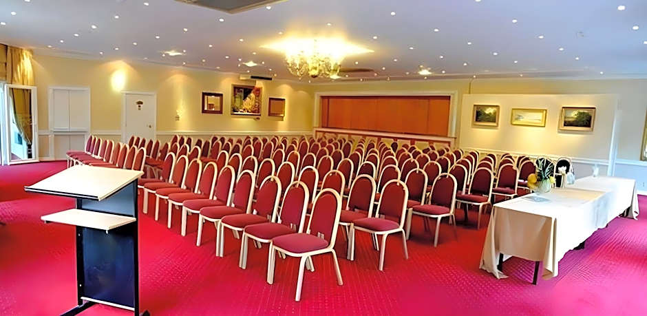 OYO The Rivenhall Hotel in Witham, Chelmsford