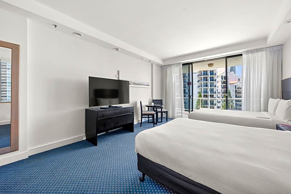 Crowne Plaza Surfers Paradise