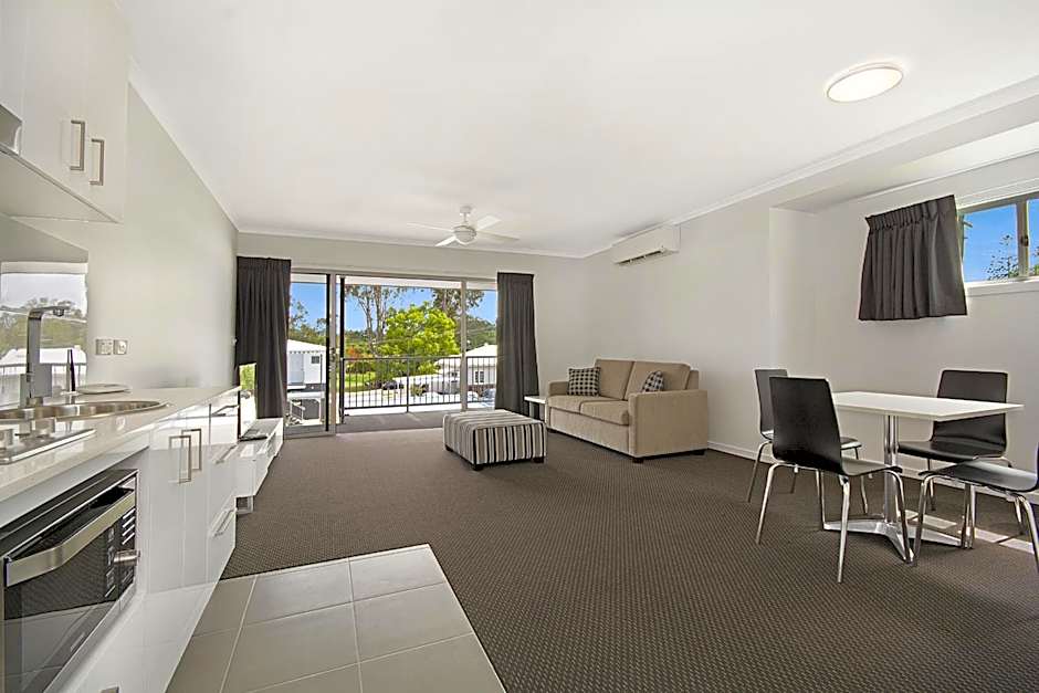 Cooroy Luxury Motel Apartments