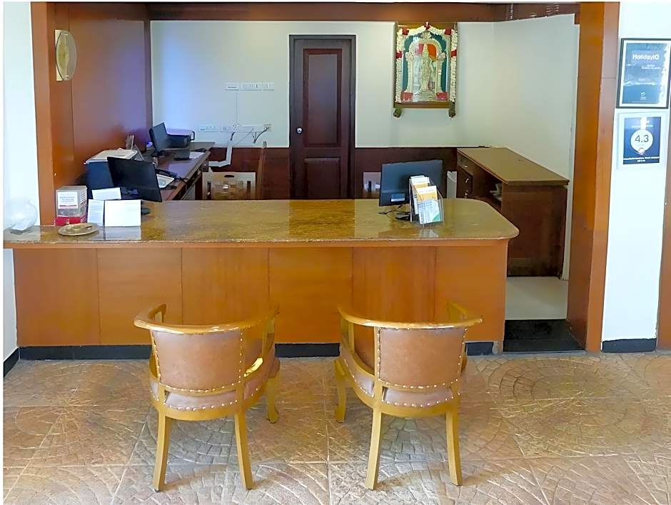 Meenakshi Sunshine Hotel