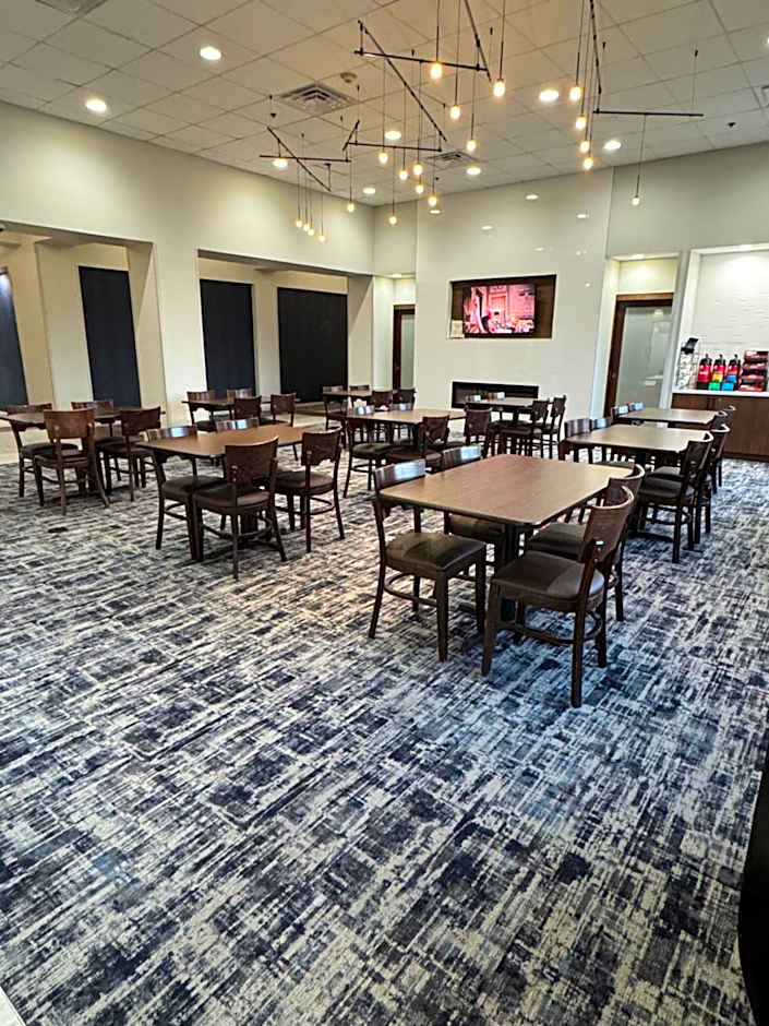 La Quinta Inn & Suites by Wyndham New Haven