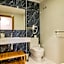 Indiana Boutique Hotel