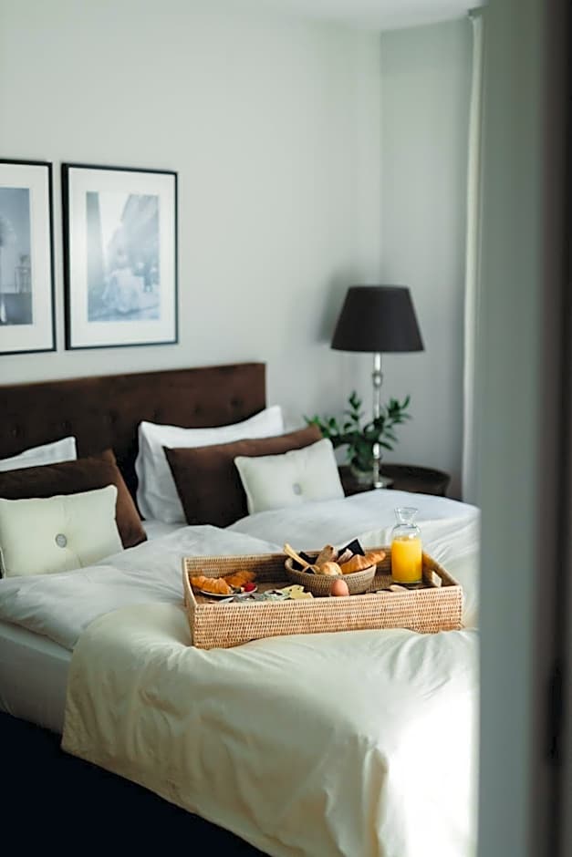 Frost Boutique Hotel