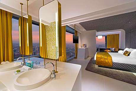 One-Bedroom Executive King Studio Suite