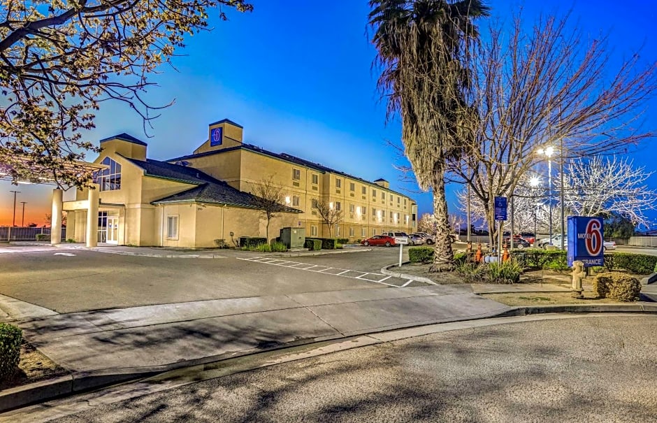 Motel 6-Lemoore, CA