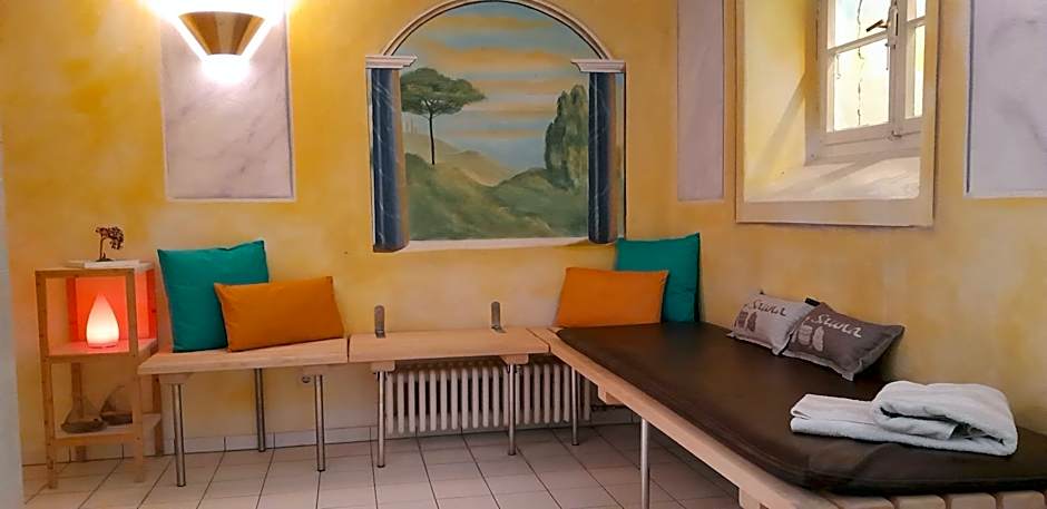 Hilleprandt - Adults Only