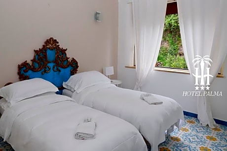 Twin Room with Private Bathroom