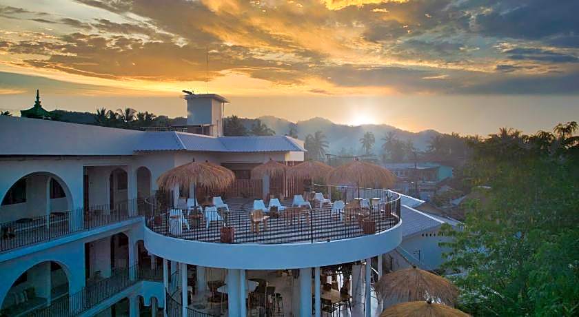 El Tropico Boutique Hotel