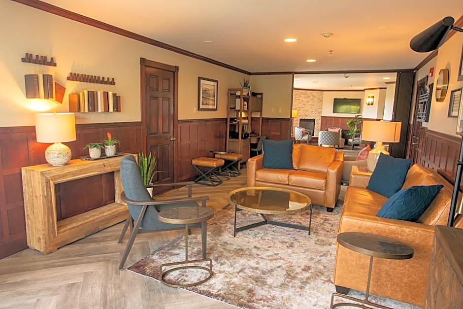 Shearwater Inn