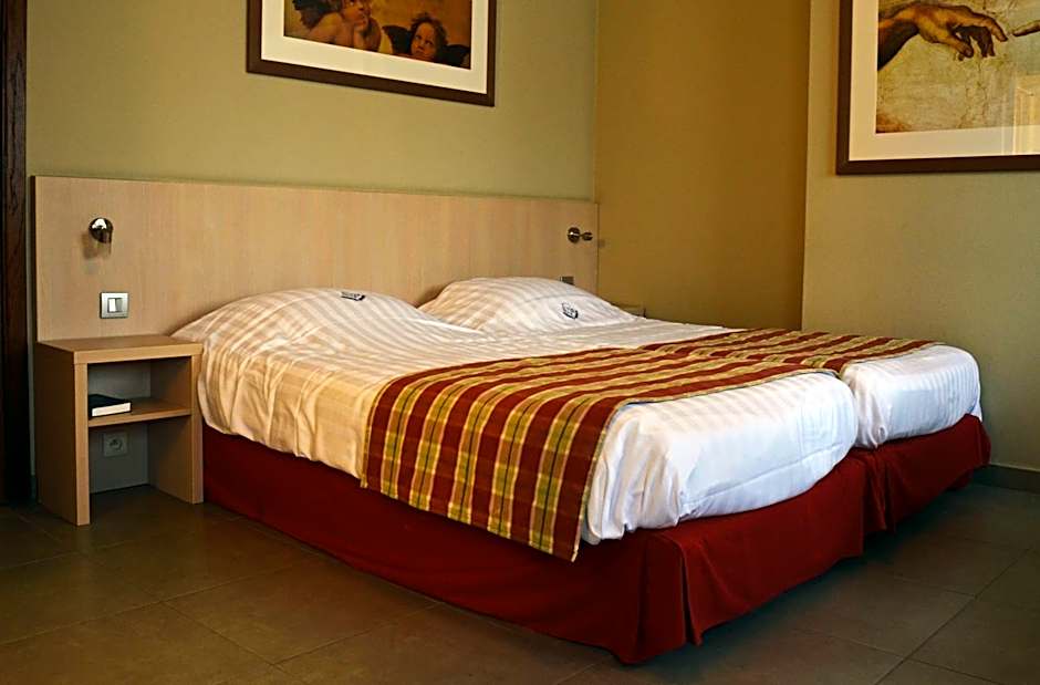 Hotel De Schacht – Genk, AL