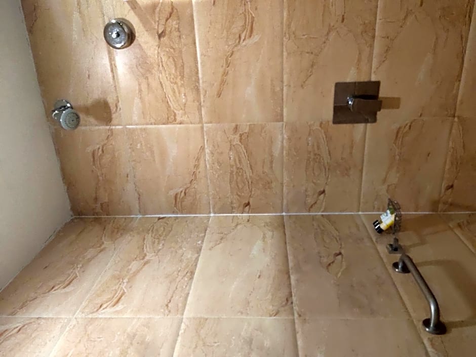 Days Hotel Jalandhar Jyoti Chowk