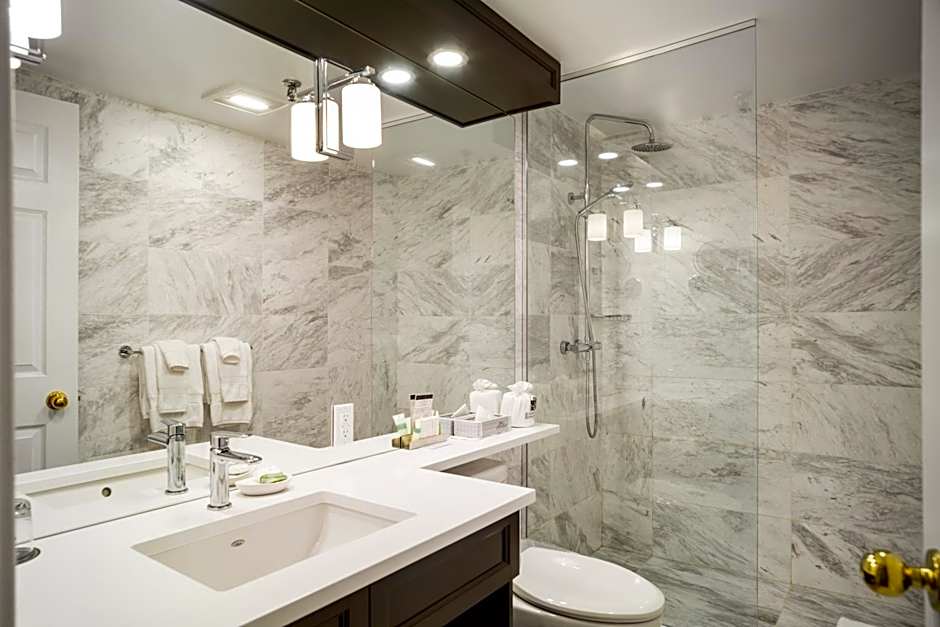 Ripplecove Hotel & Spa