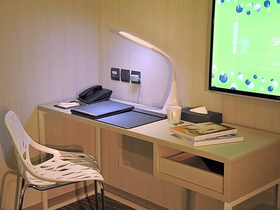 Taipei 101 Sparkle Hotel