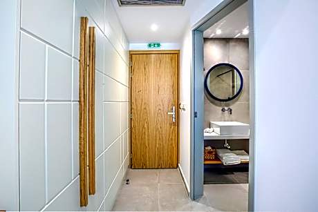 Budget Double Room - Basement