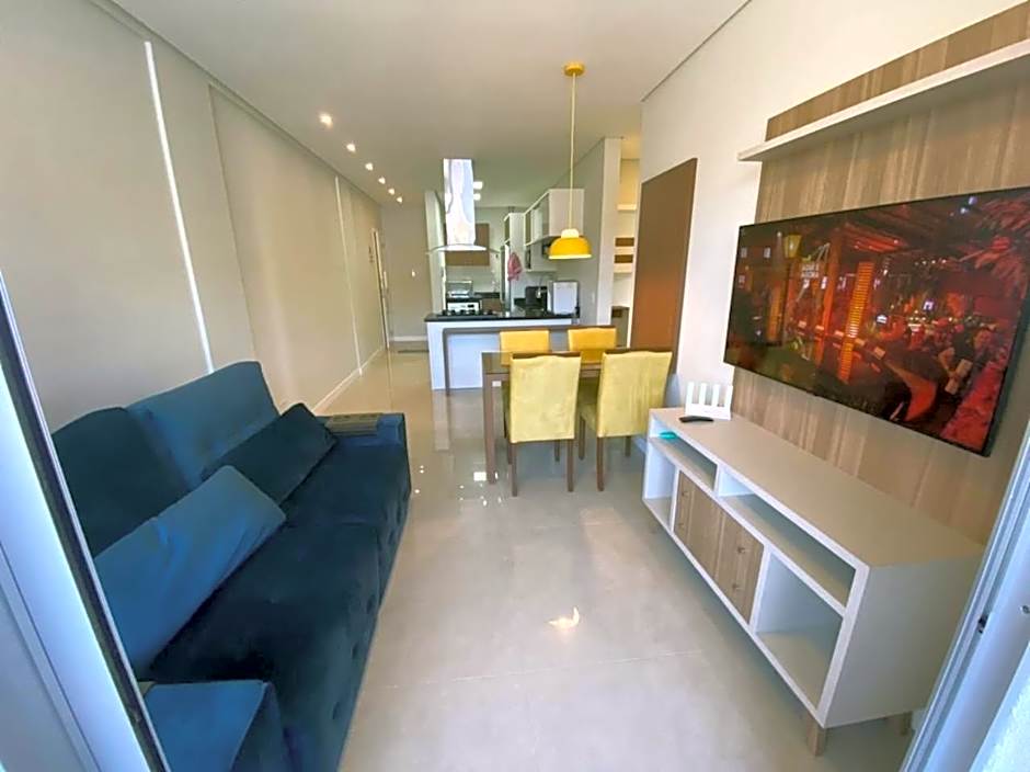 Cód 66 - Excelente apartamento, amplo e bem equipado.