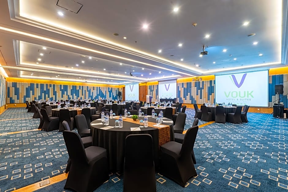 Vouk Hotel & Suites