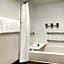 Four Points by Sheraton Raleigh Arena