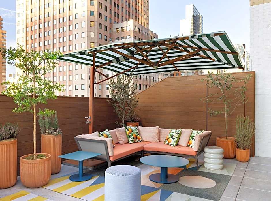 Kimpton Theta New York - Times Square By IHG