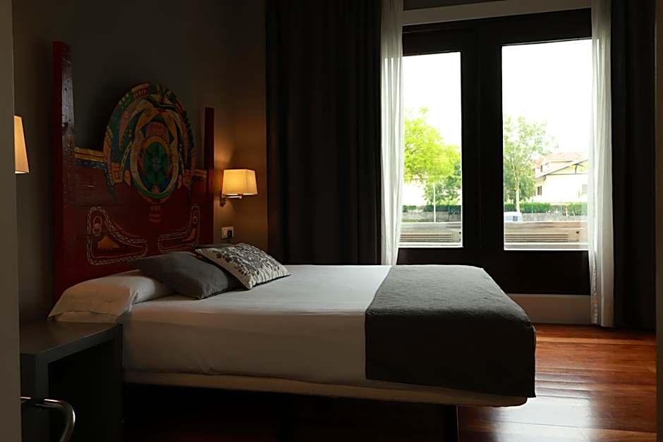 Hotel The Park Derio