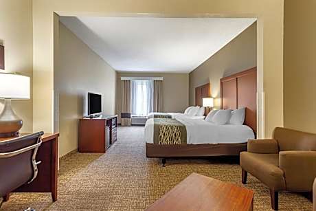 Queen Suite with Two Queen Beds - Accessible/Non-Smoking