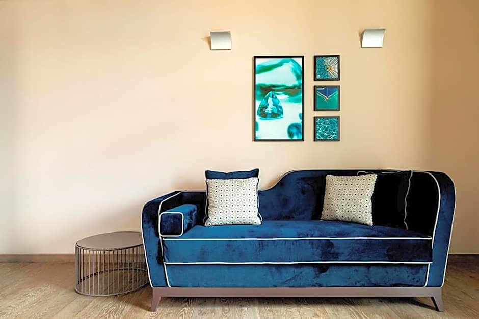 Amadomus Luxury Suites