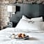 Le Petit Hotel Vieux-Montreal - Saint-Paul by Gray Collection