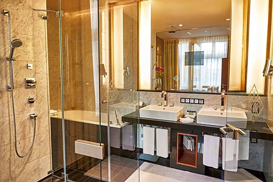 Vier Jahreszeiten Kempinski