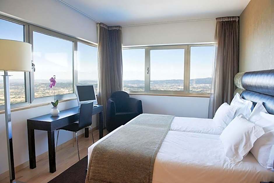 Hotel Carqueijais - Serra da Estrela