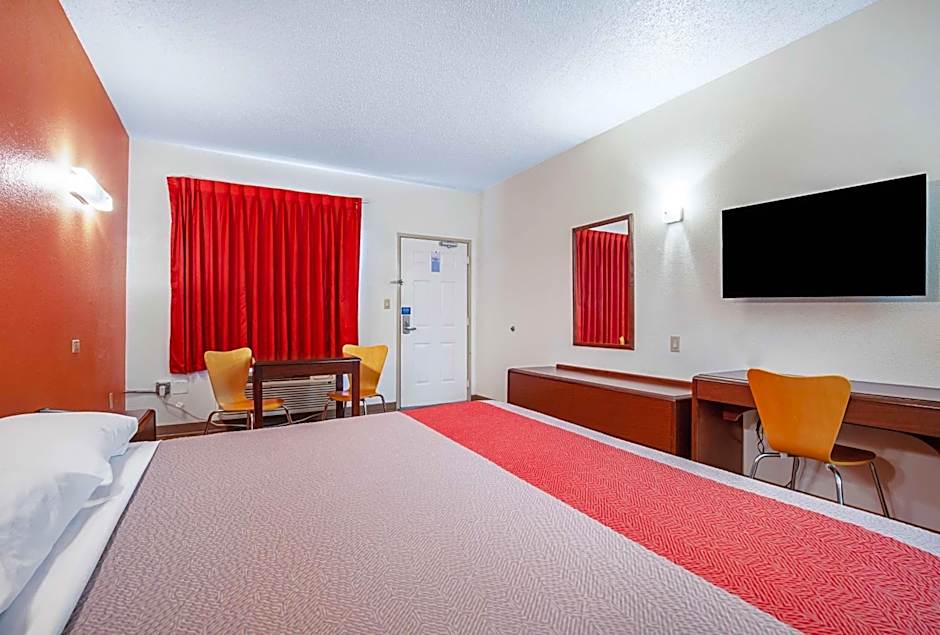 Motel 6-Covington, TN