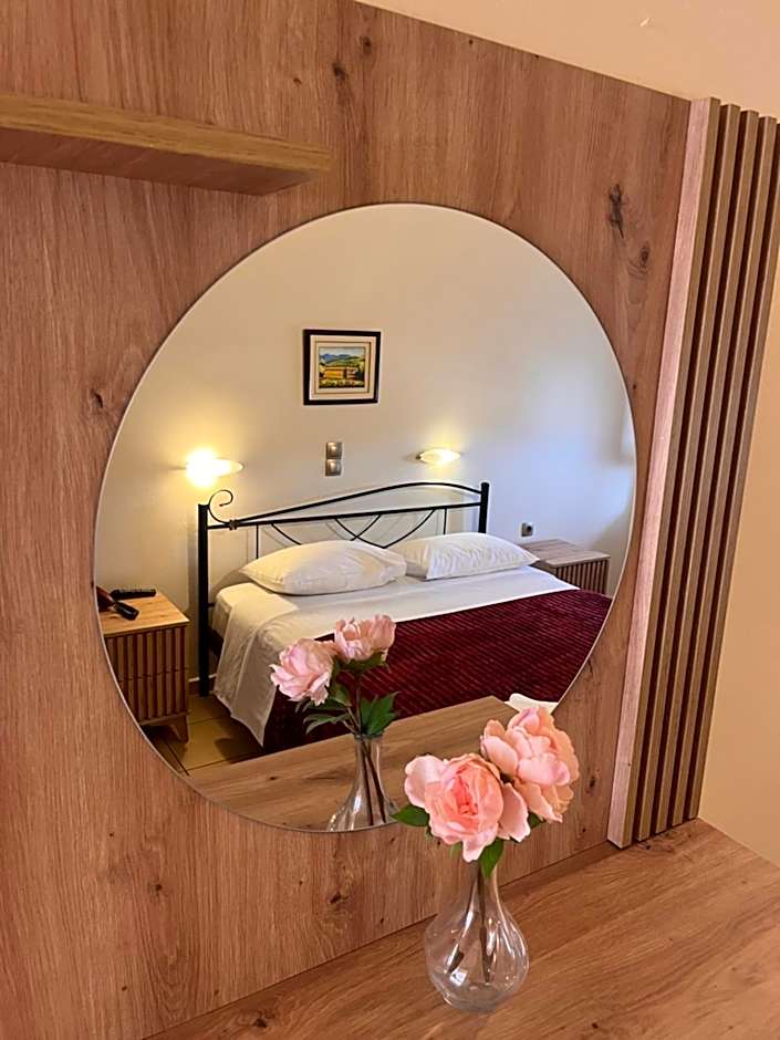 Isidora Hotel