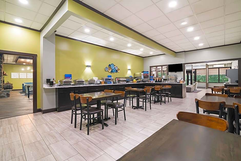 Best Western Plymouth Inn-White Mountains