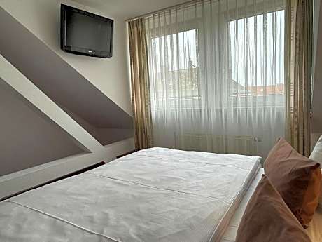 Junior Suite with Garden View
