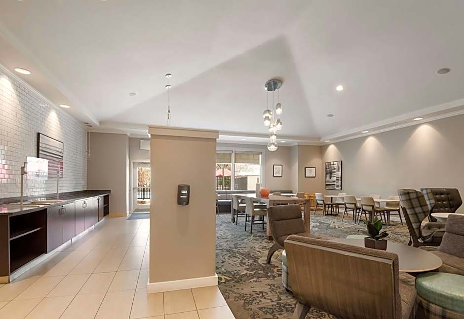 Sonesta ES Suites Reno