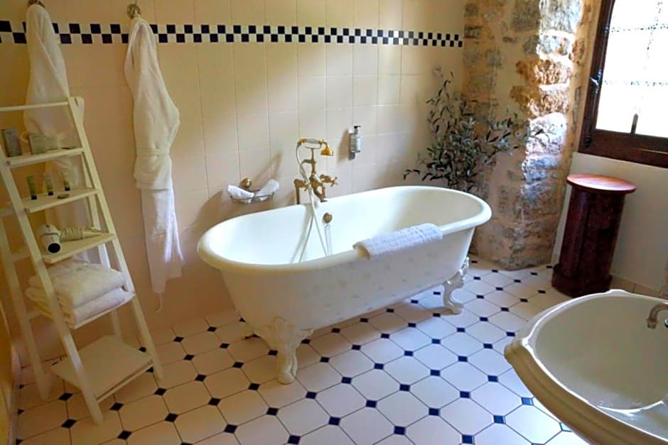 Château De La Caze Piscine & Spa - Ste Enimie