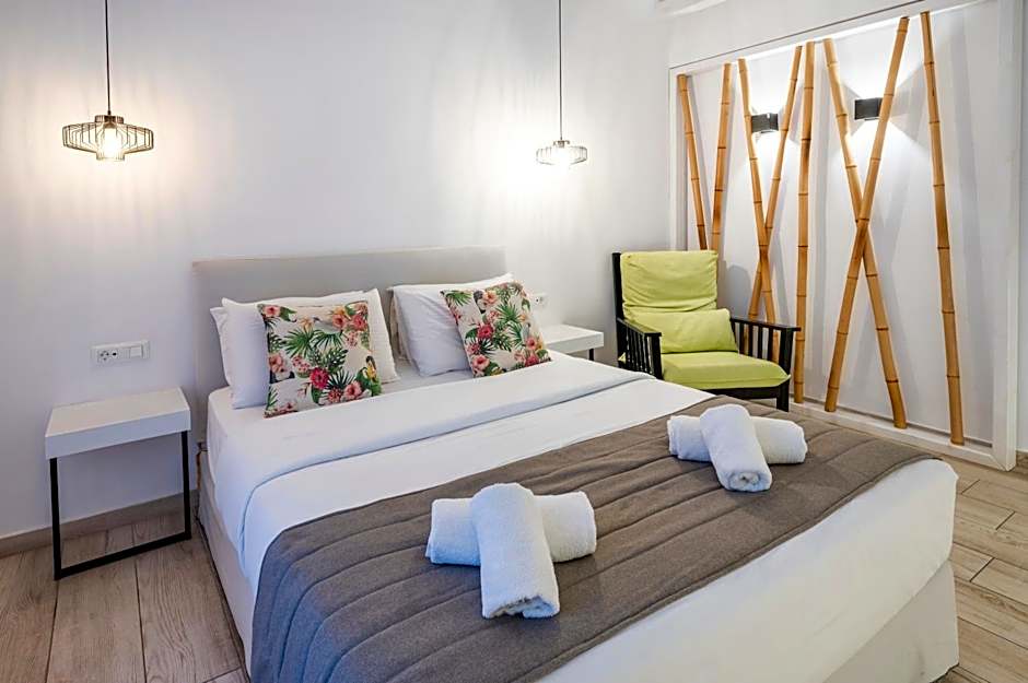 Smy Mediterranean White Santorini