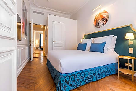 Deluxe Connecting Room