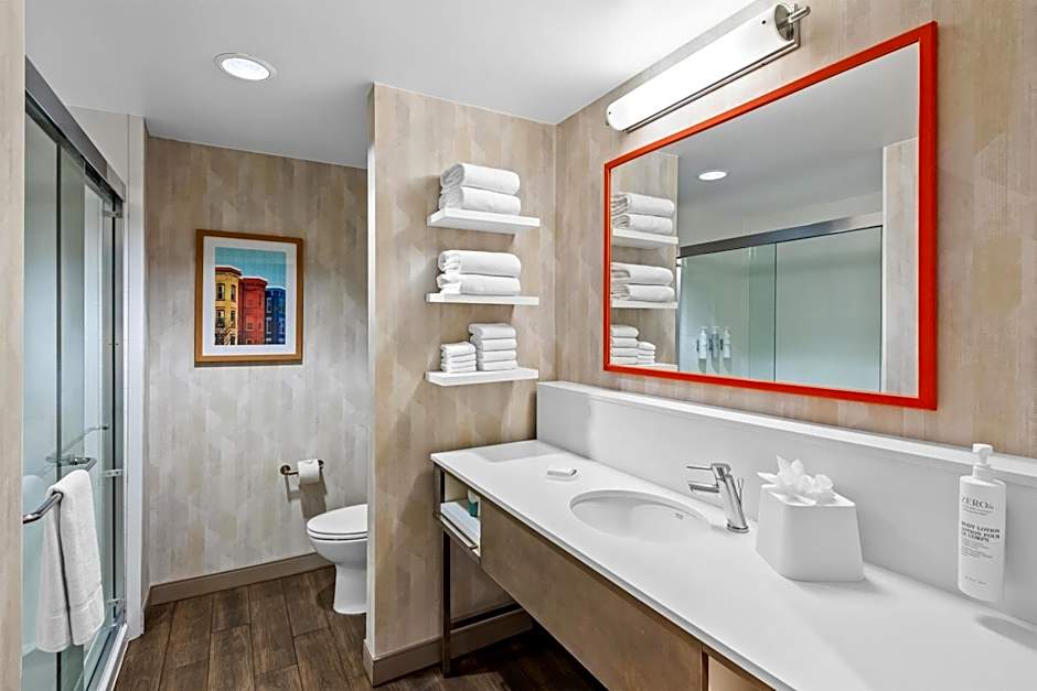 Hampton Inn By Hilton & Suites Glenarden/Washington DC