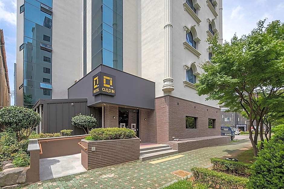 cloud in hotel mokpo