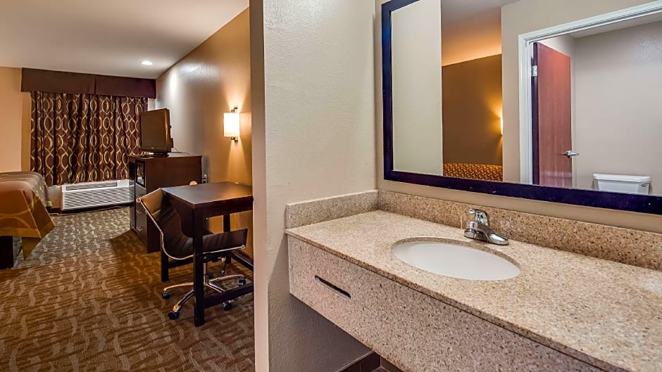 SureStay Hotel by Best Western Alexandria