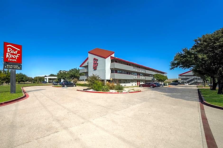 Red Roof Inn Dallas - DFW Airport North