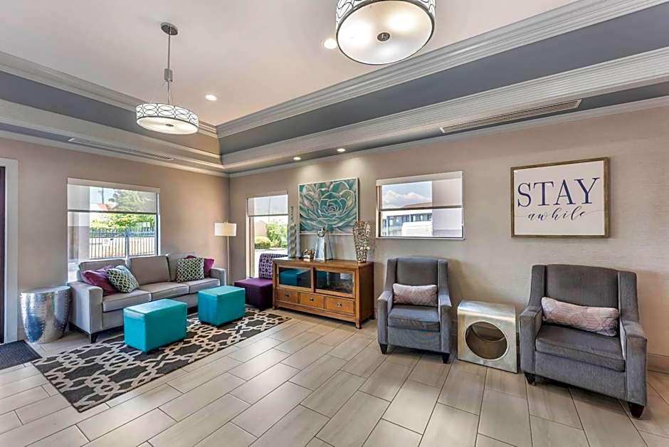 Quality Inn Near Lake Marble Falls