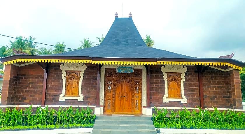 Puri Lovina