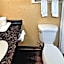 Rodeway Inn & Suites