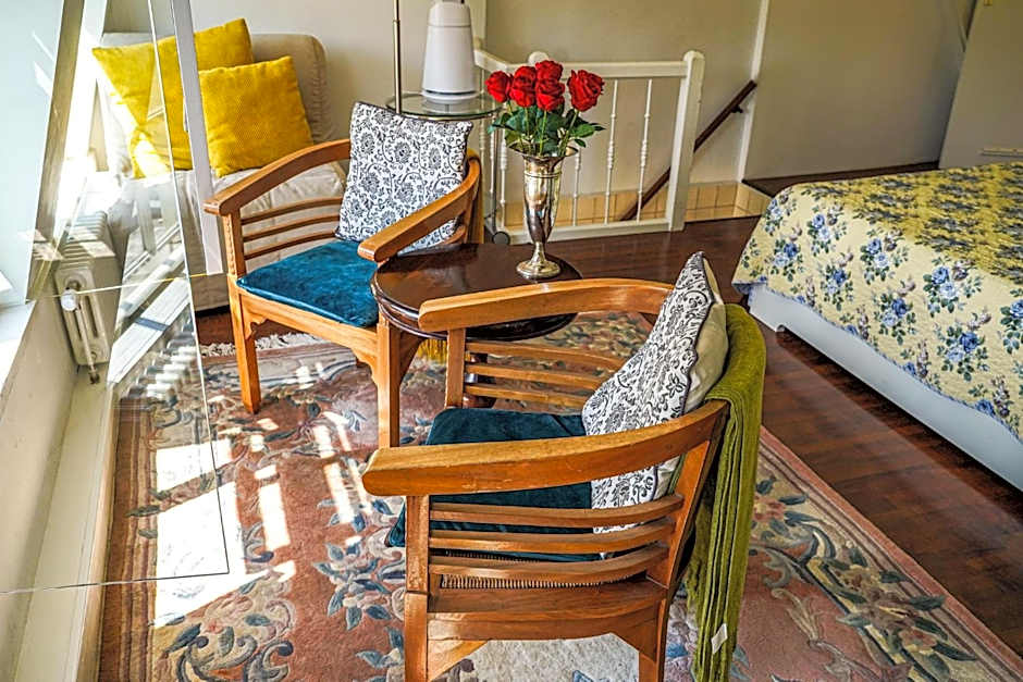 The Balcony at Prinsen Canal apartment Amsterdam