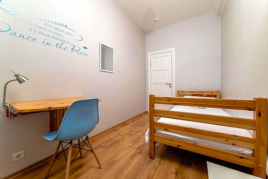 Orange Cat Rooms