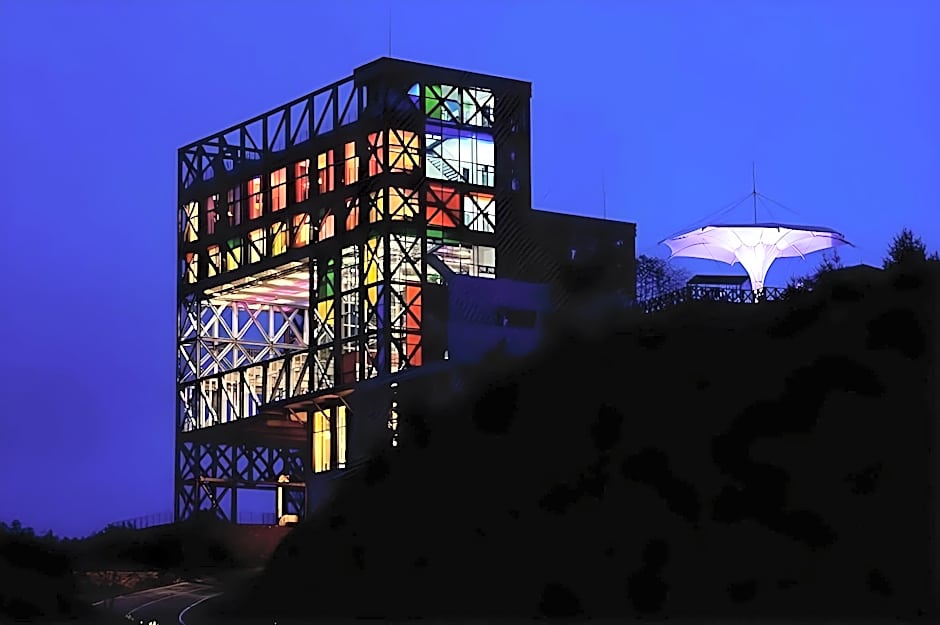 Haslla Art World Museum Hotel